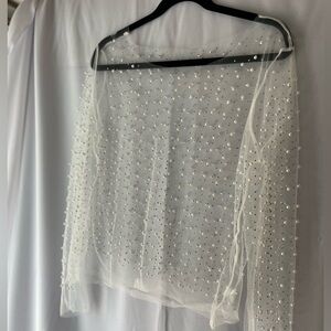 Pearl mesh top